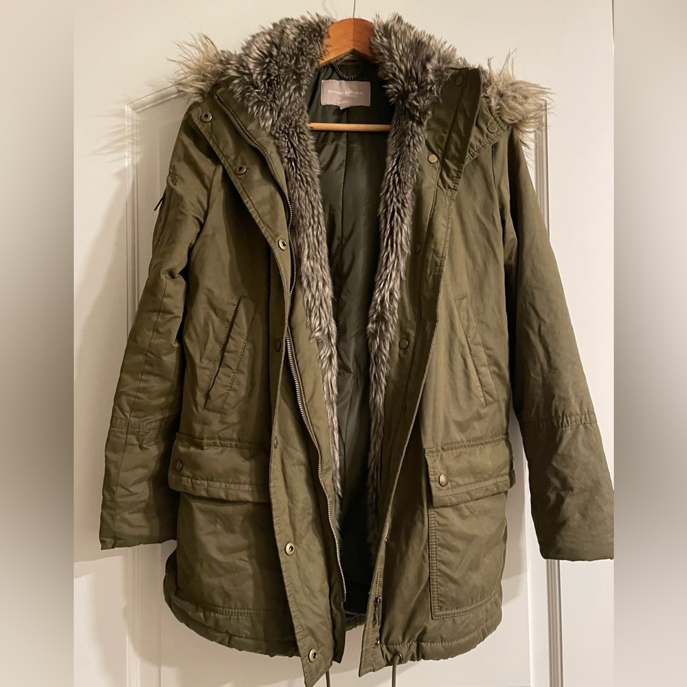 Banana Republic Olive Green Faux-Fur Functional Parka